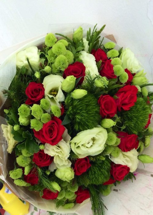 BÓ HOA YÊU THƯƠNG