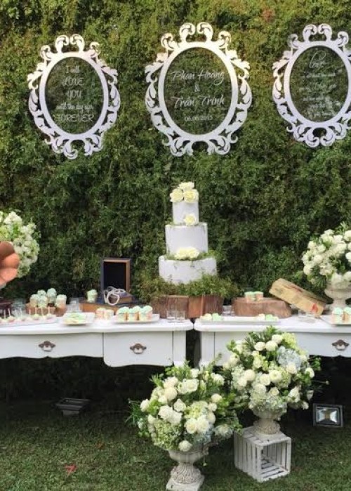 Cổng Hoa Ngoài Trời