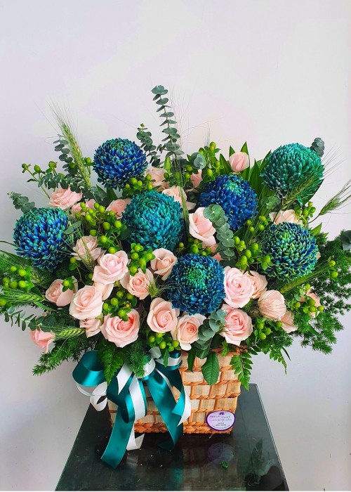 Giỏ cúc mẫu đơn 