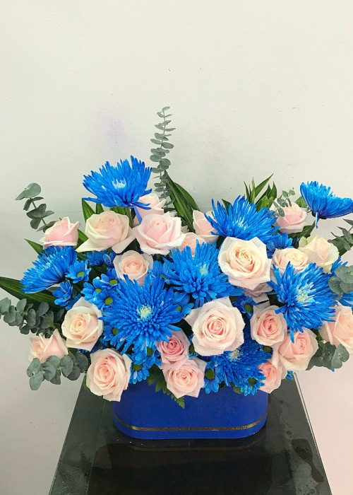 Hộp hoa giản dị