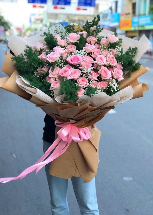 Bó hoa hồng chúc mừng