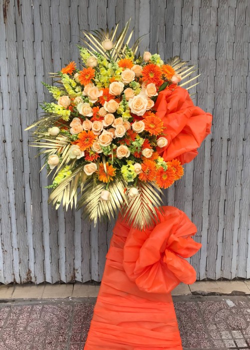 Kệ hoa chúc mừng tone cam