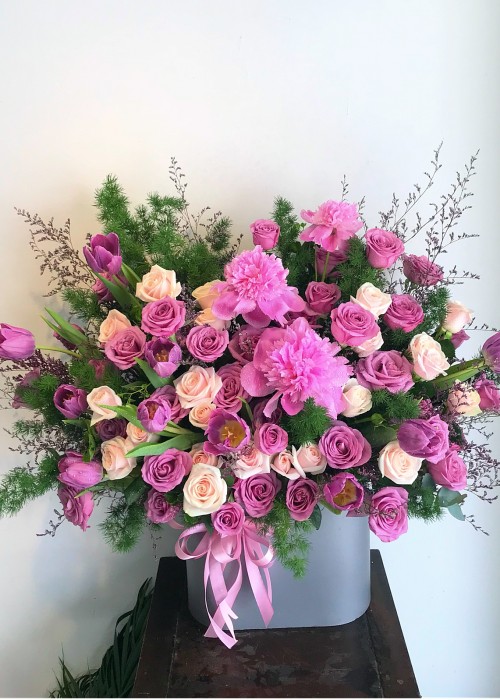 Hoa khai trương tone tím