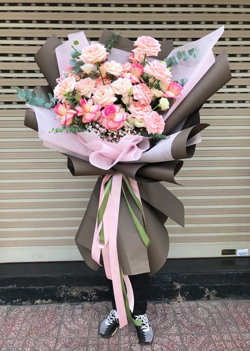 Bó hoa hồng đáng yêu