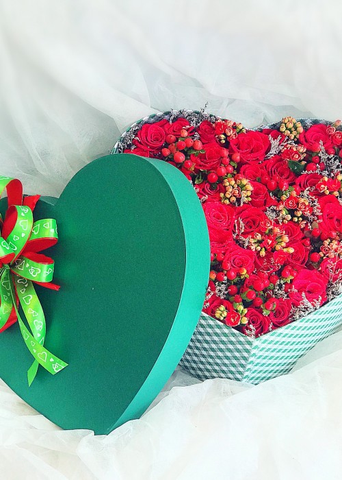Hộp hoa Valentine