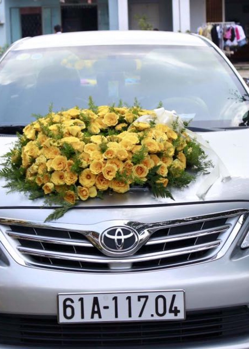 vàng rực rỡ ngày cưới