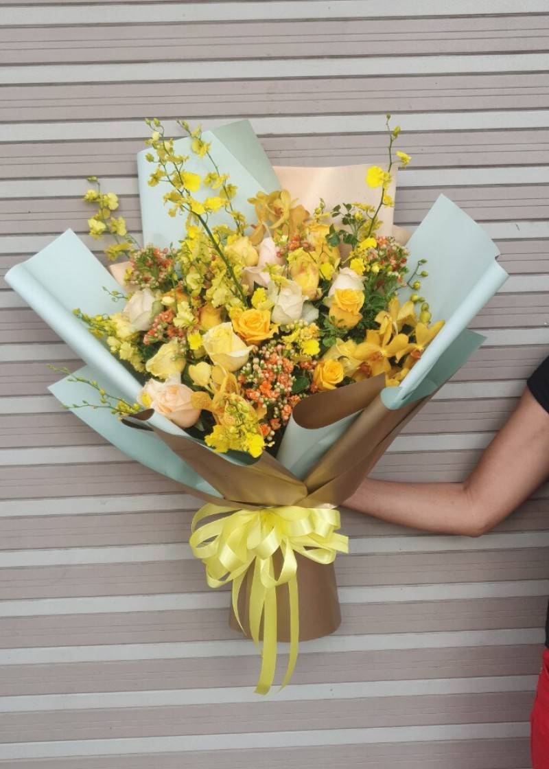 Bó Hồng Vàng Dễ Thương