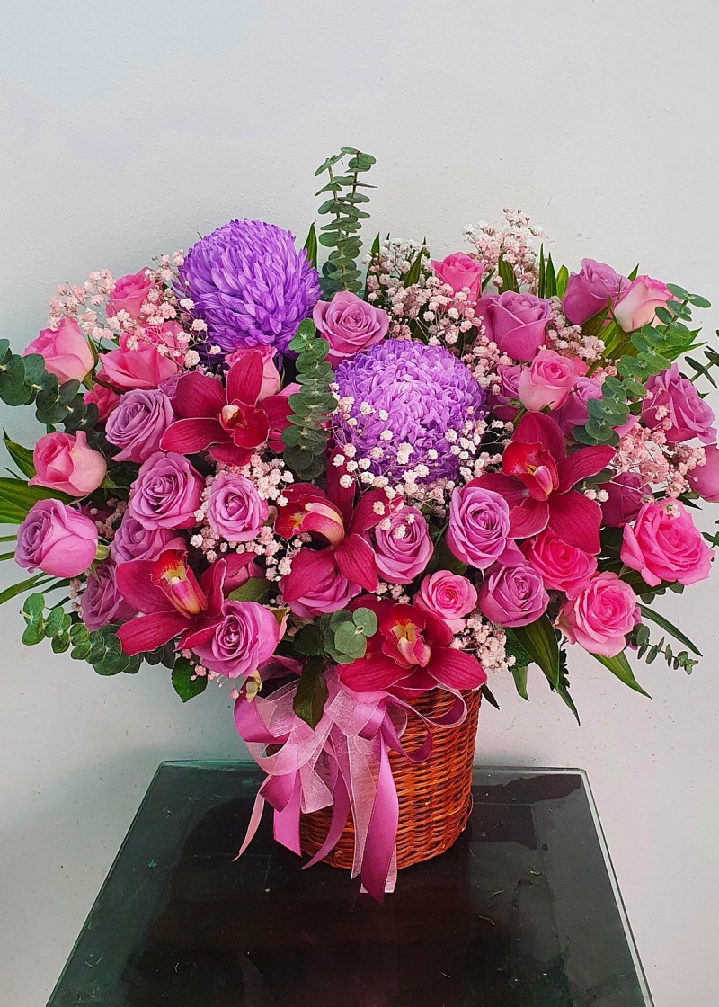 Giỏ hoa kết hợp