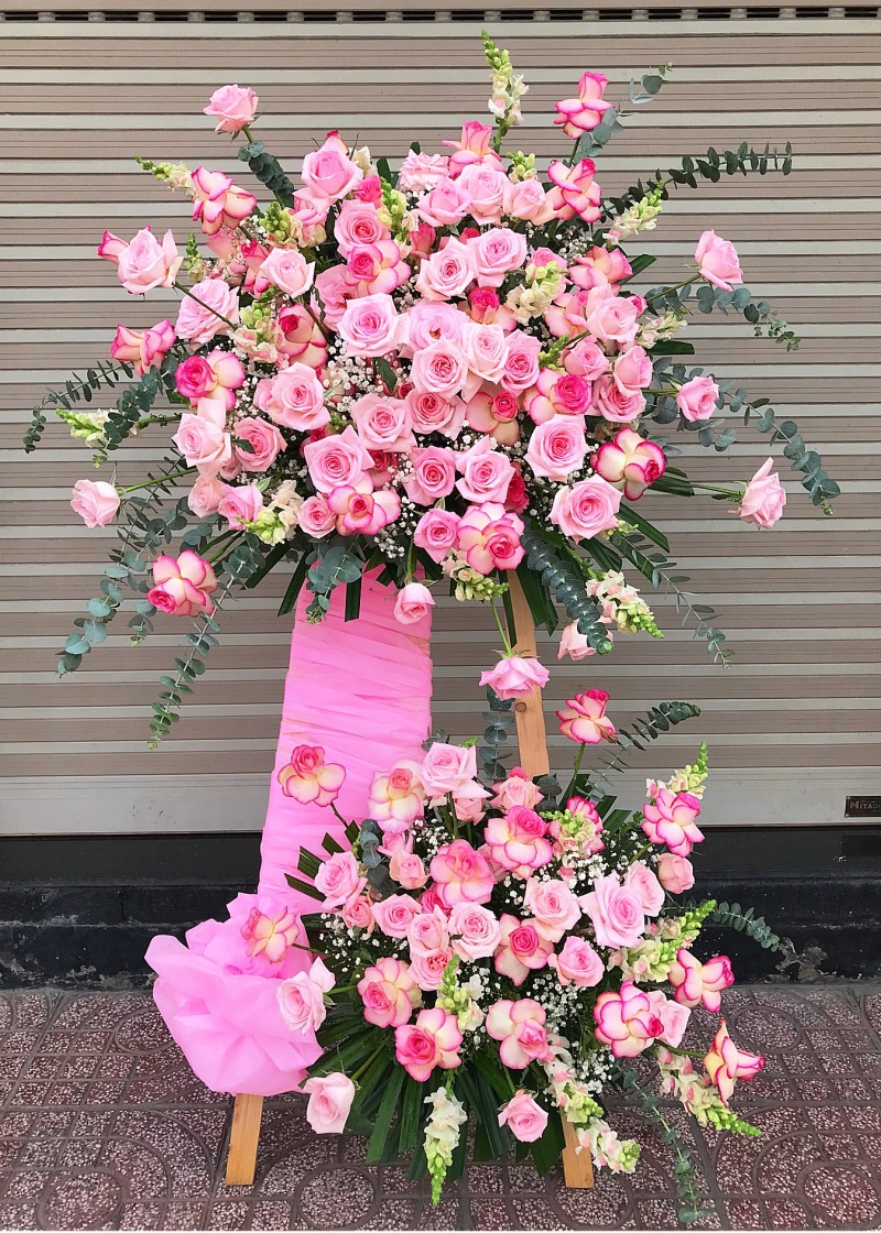 Kệ hoa khai trương tone màu hồng