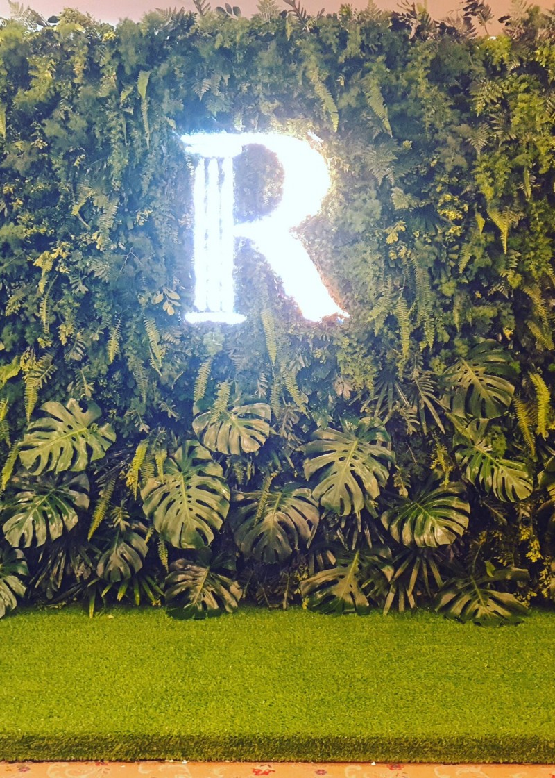 Background tường lá