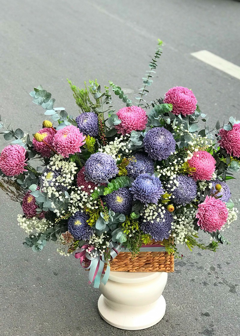 Giỏ hoa cúc mẫu đơn