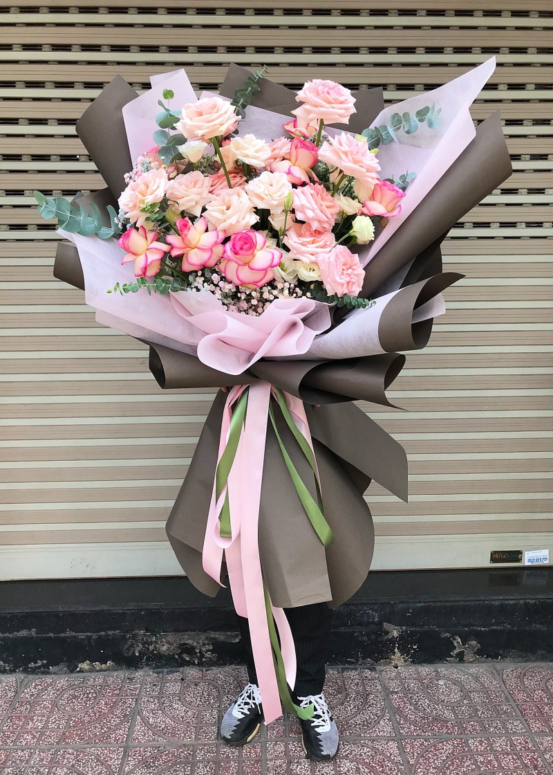 Bó hoa hồng đáng yêu