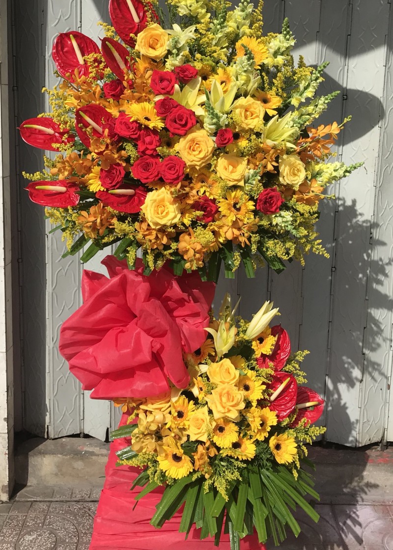 Kệ hoa chúc mừng khai trương