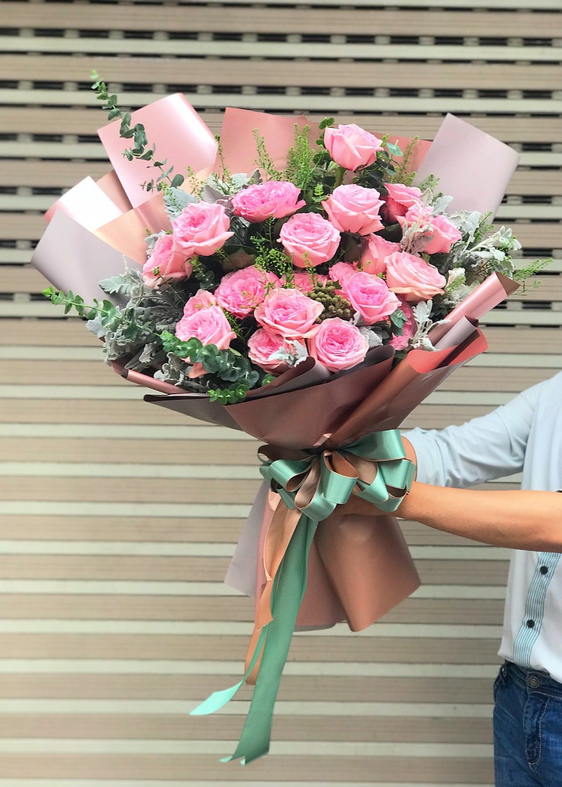 Bó hoa hồng dễ thương